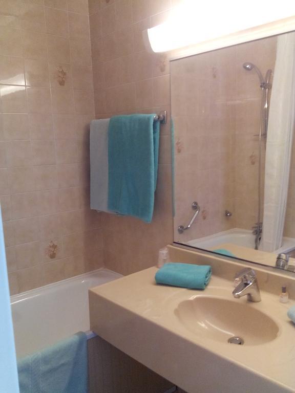 Budget Double Room,642281130:JPEG