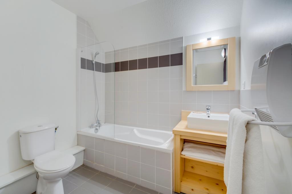 1 Bedroom Apartment with sleeping area for 6 persons