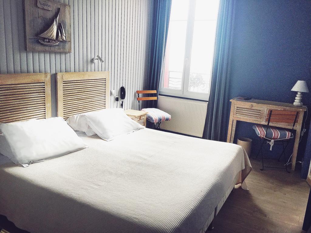 Standard Double Room Sea Side
