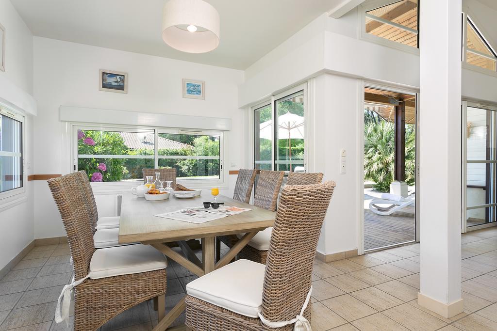 Villa with Private Pool,403916676:JPEG
