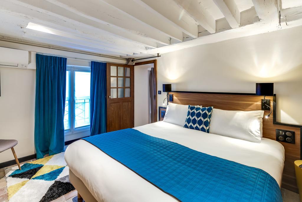 Apartamento Dúplex com 2 Quartos