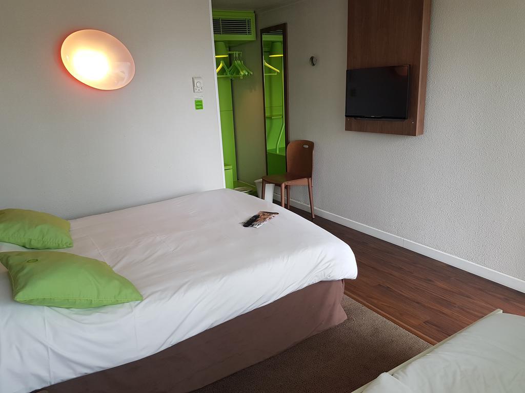 Standard Twin Room with One Single Bed - Up to Ten Years,416423259:JPEG