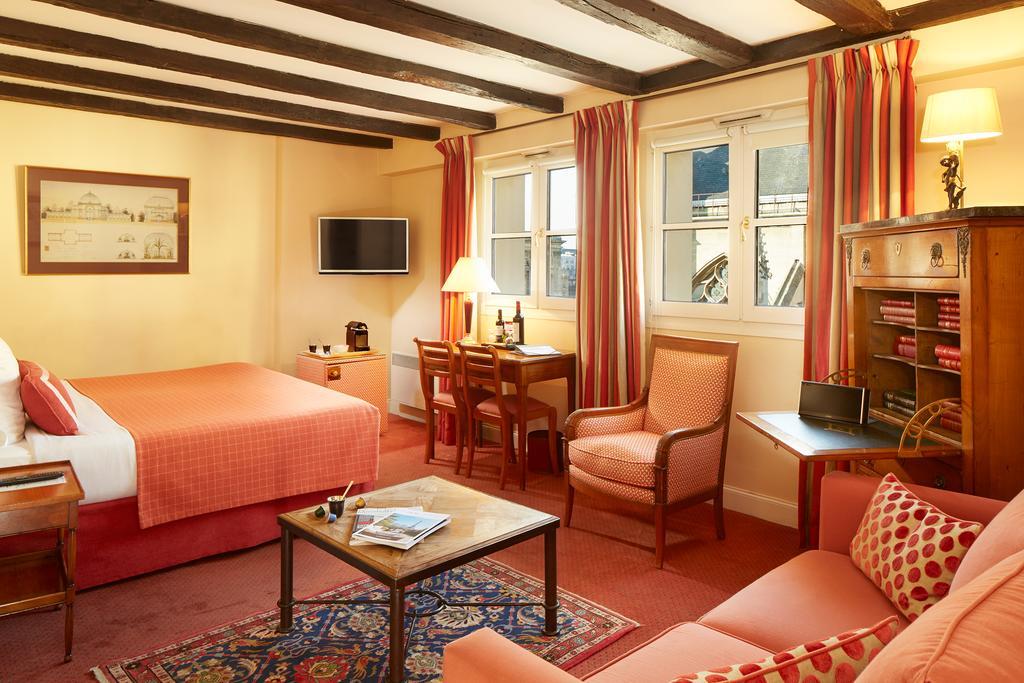 Junior Suite 52