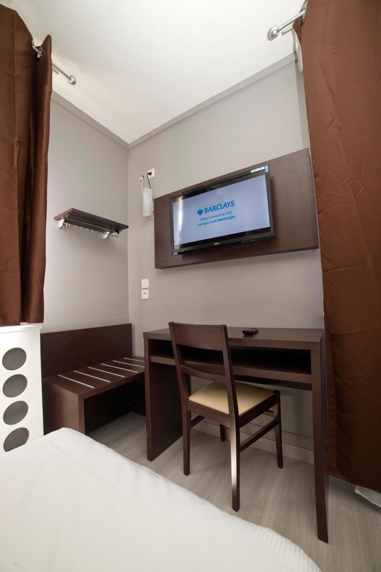 Family Room - 2 Adjacent Rooms
