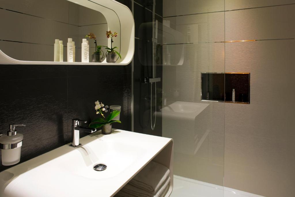 Superior Double Queen Room