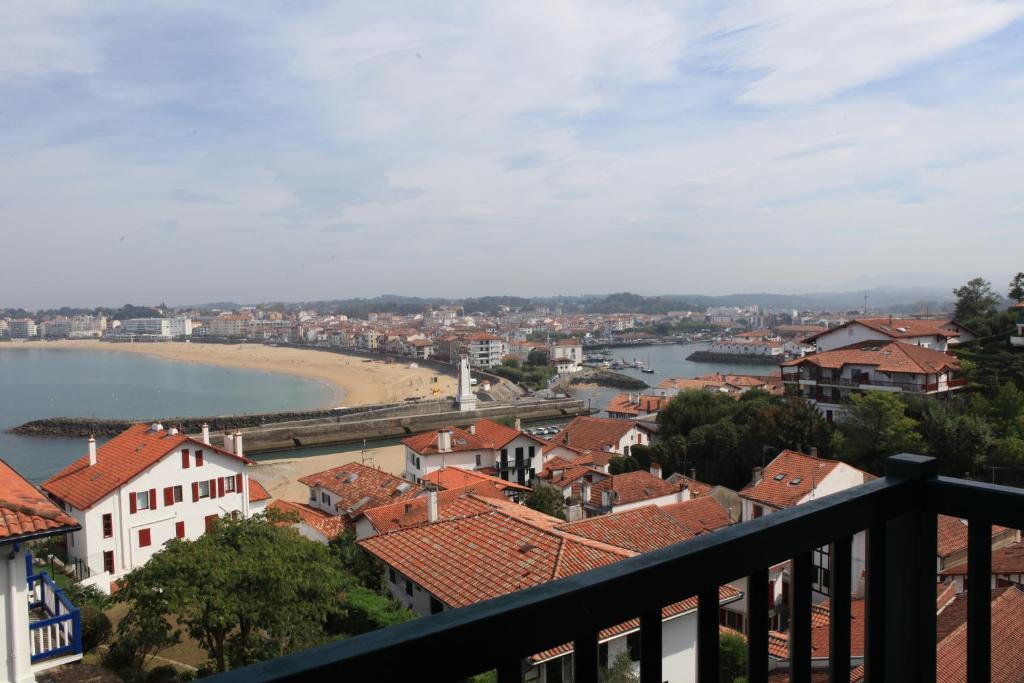 Double Room Shower Balcony Sea View