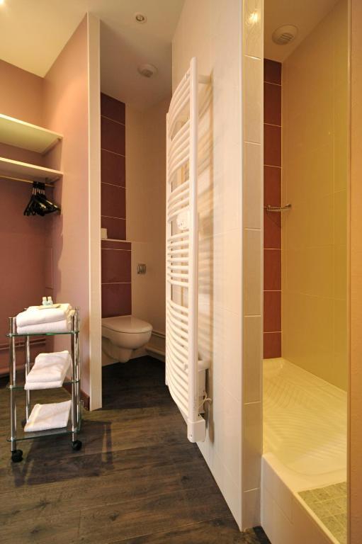 Prestige Room
