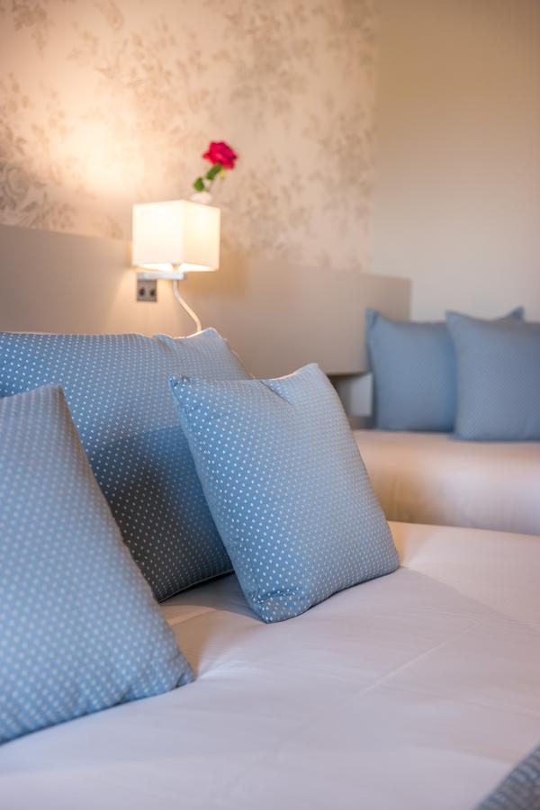 Prestige Room