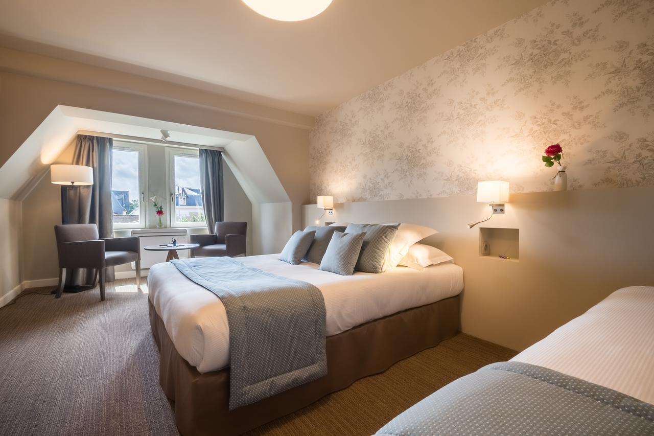 Prestige Room