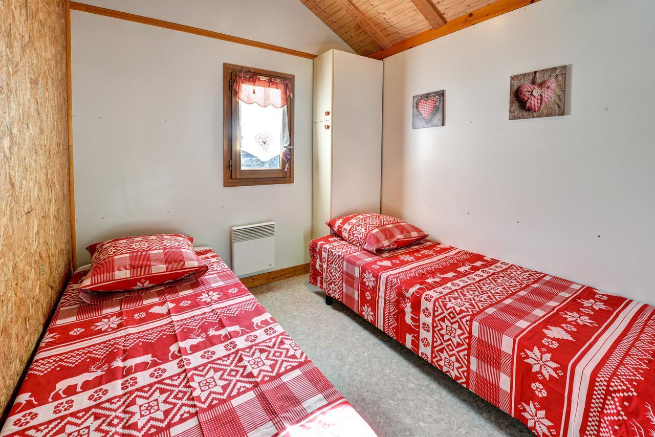 Two-Bedroom Chalet (5 Adults),769848901:JPEG