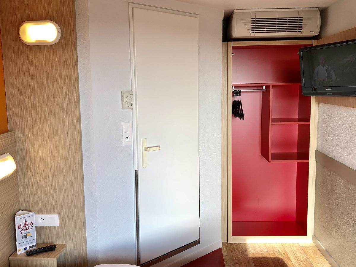 Triple Room,548731440:JPEG