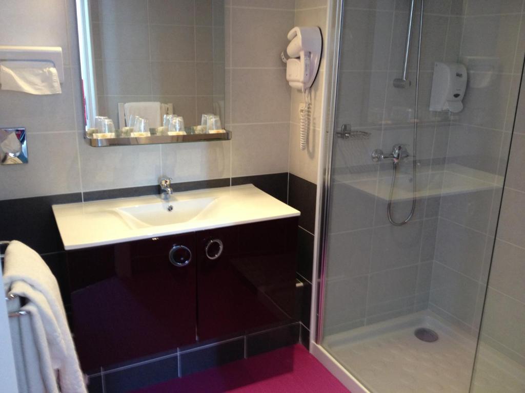 Double Room with King-Size Bed (Balcony),1498645876:JPEG