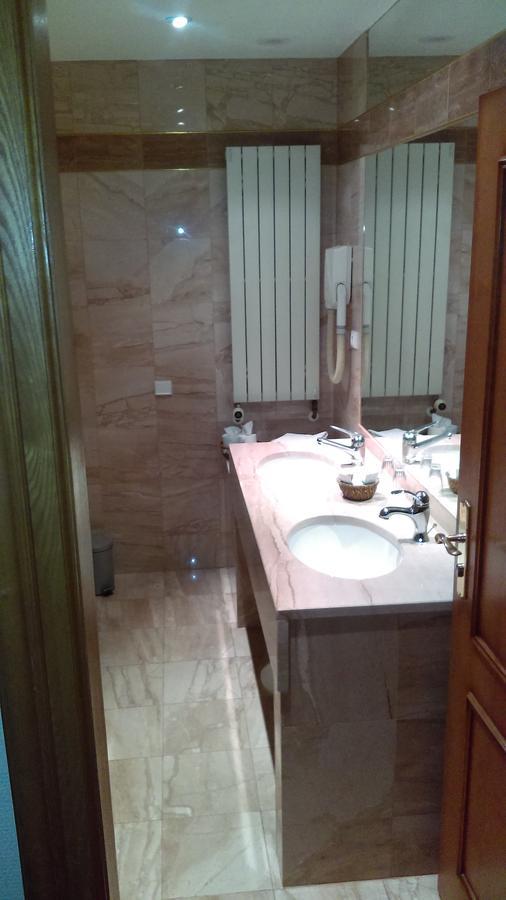 Quadruple Room,587283459:JPEG