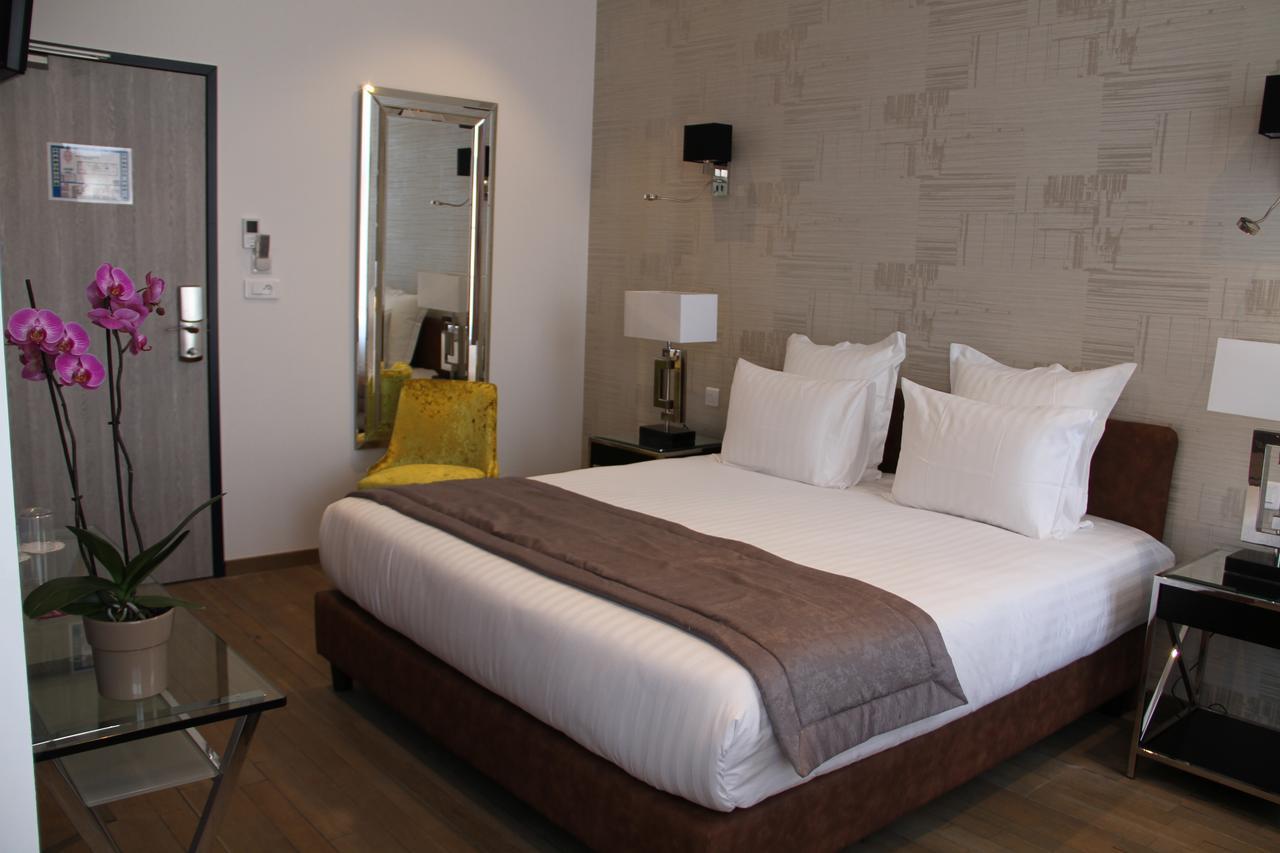 Suite and/or Disability Access,608992728:JPEG