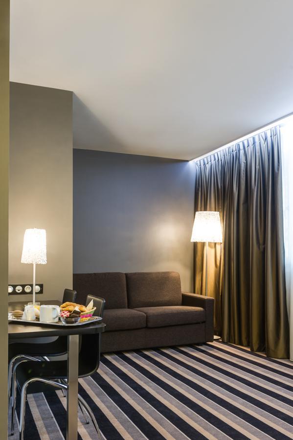 Junior Suite,633610221:JPEG
