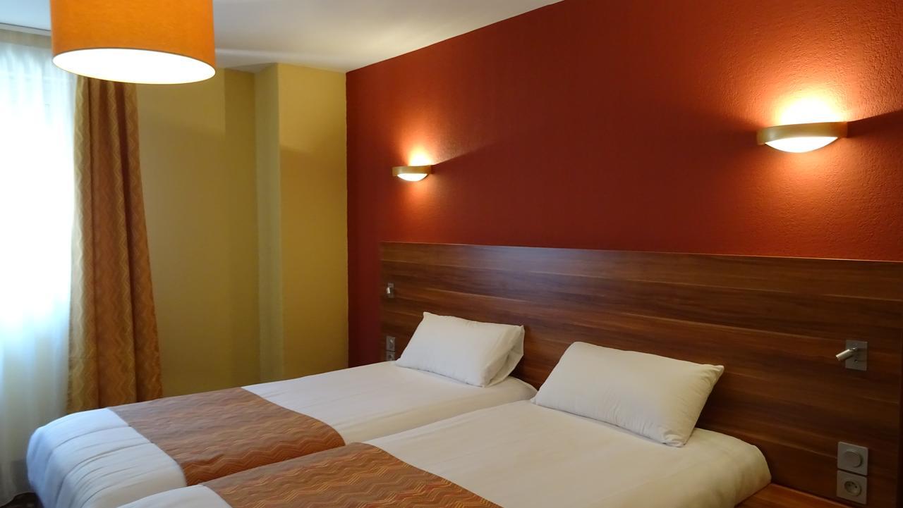 Tweepersoonskamer met 2 Aparte Bedden