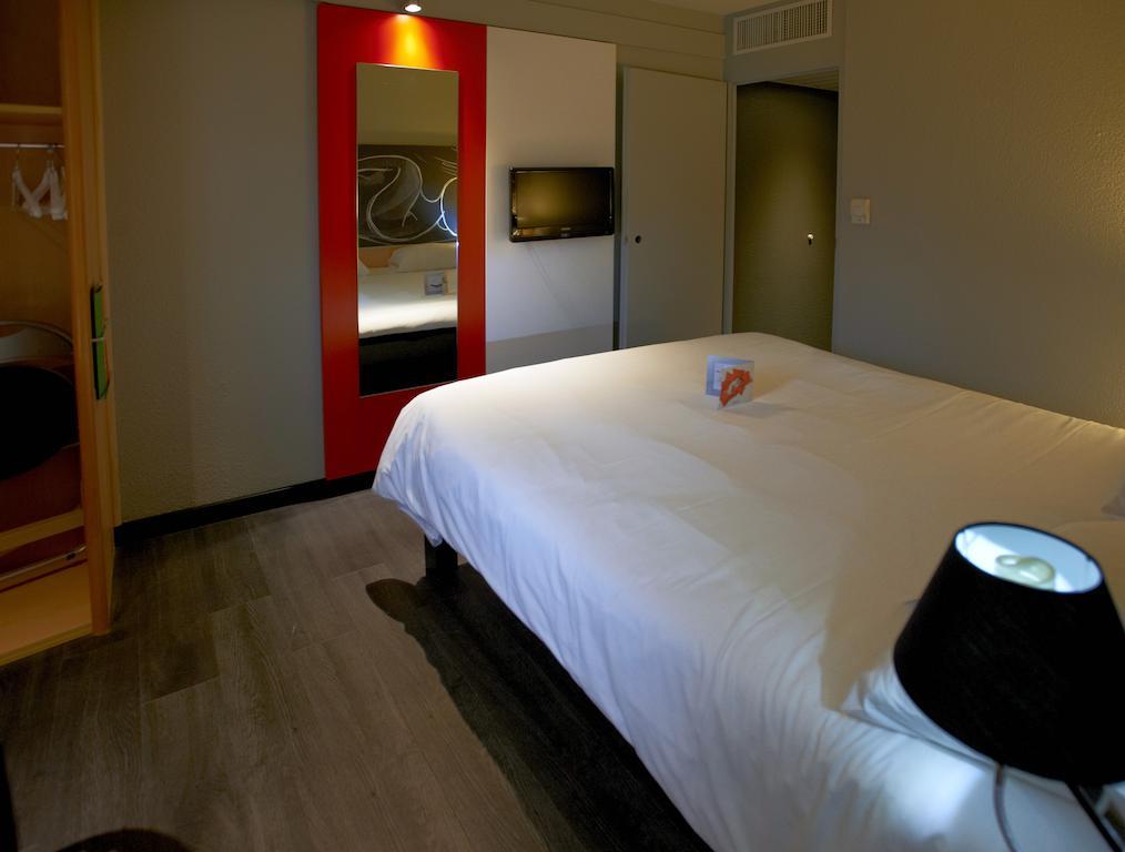 Habitación Estándar - 1 cama doble y 1 individual