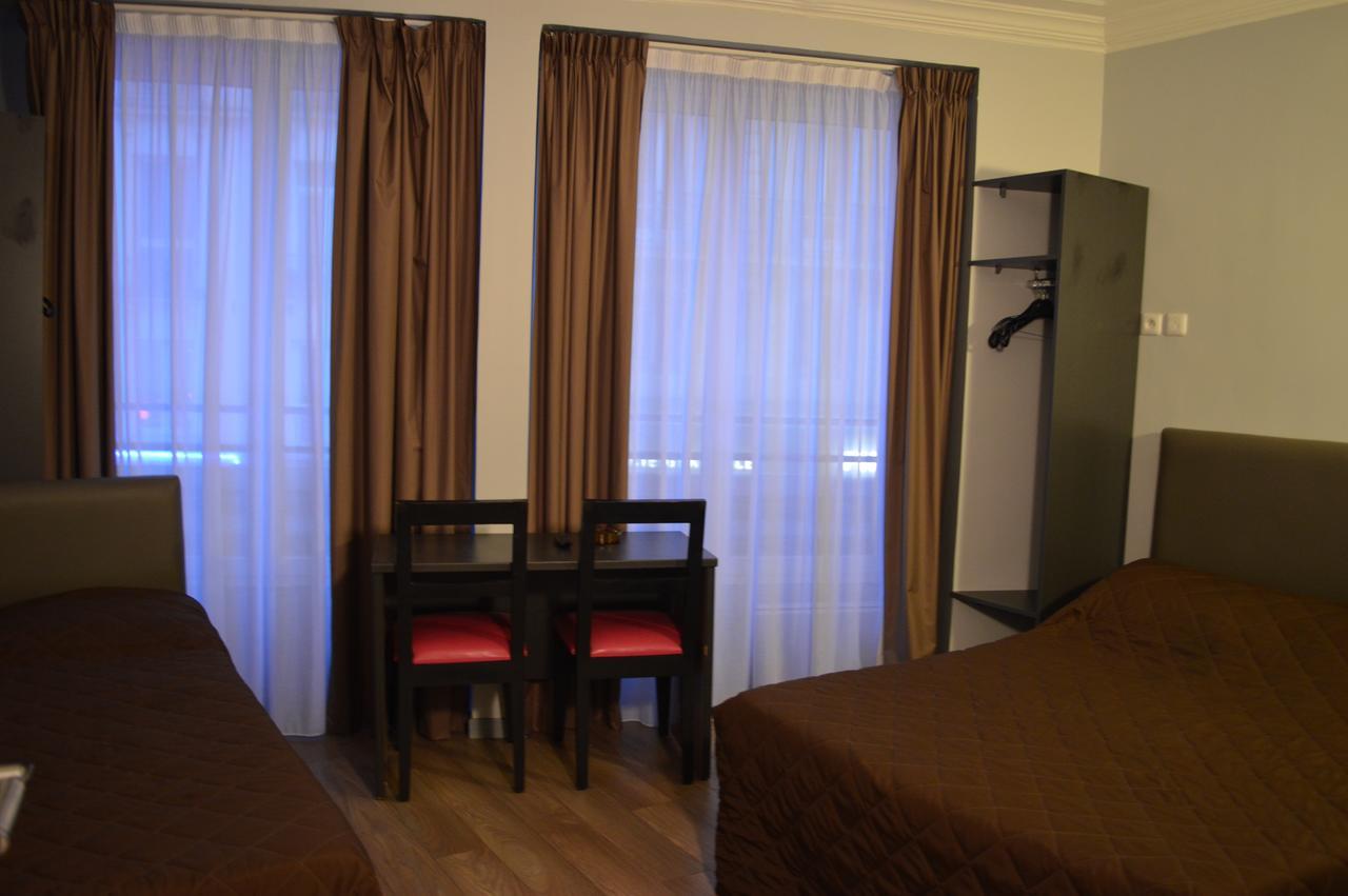 Habitación Cuádruple con balcón