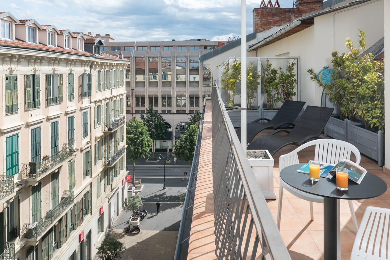 Suite Júnior