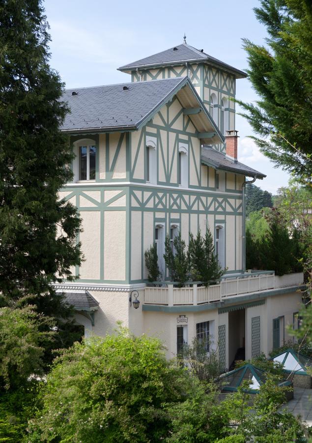 Appartement 2 Chambres de Luxe avec Salon