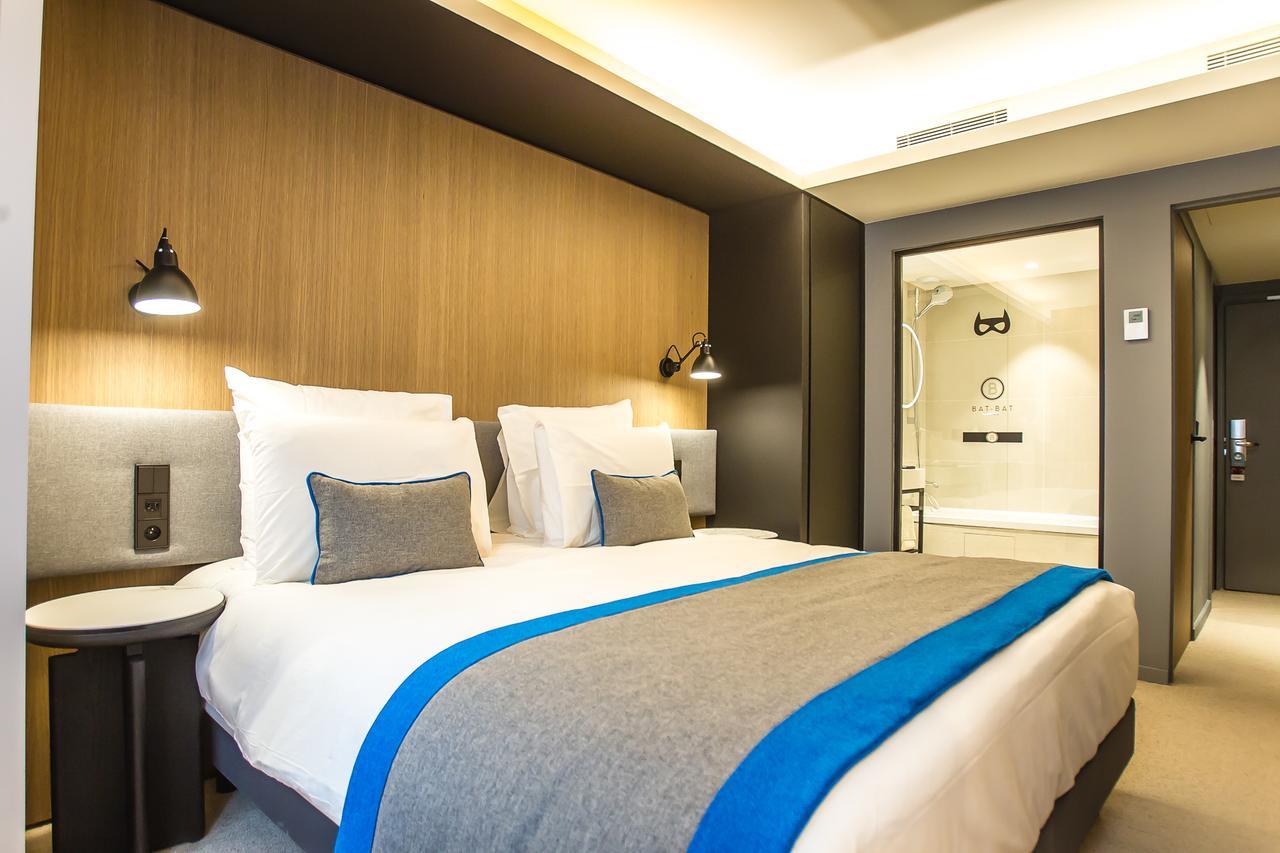 Privilege Queen Room