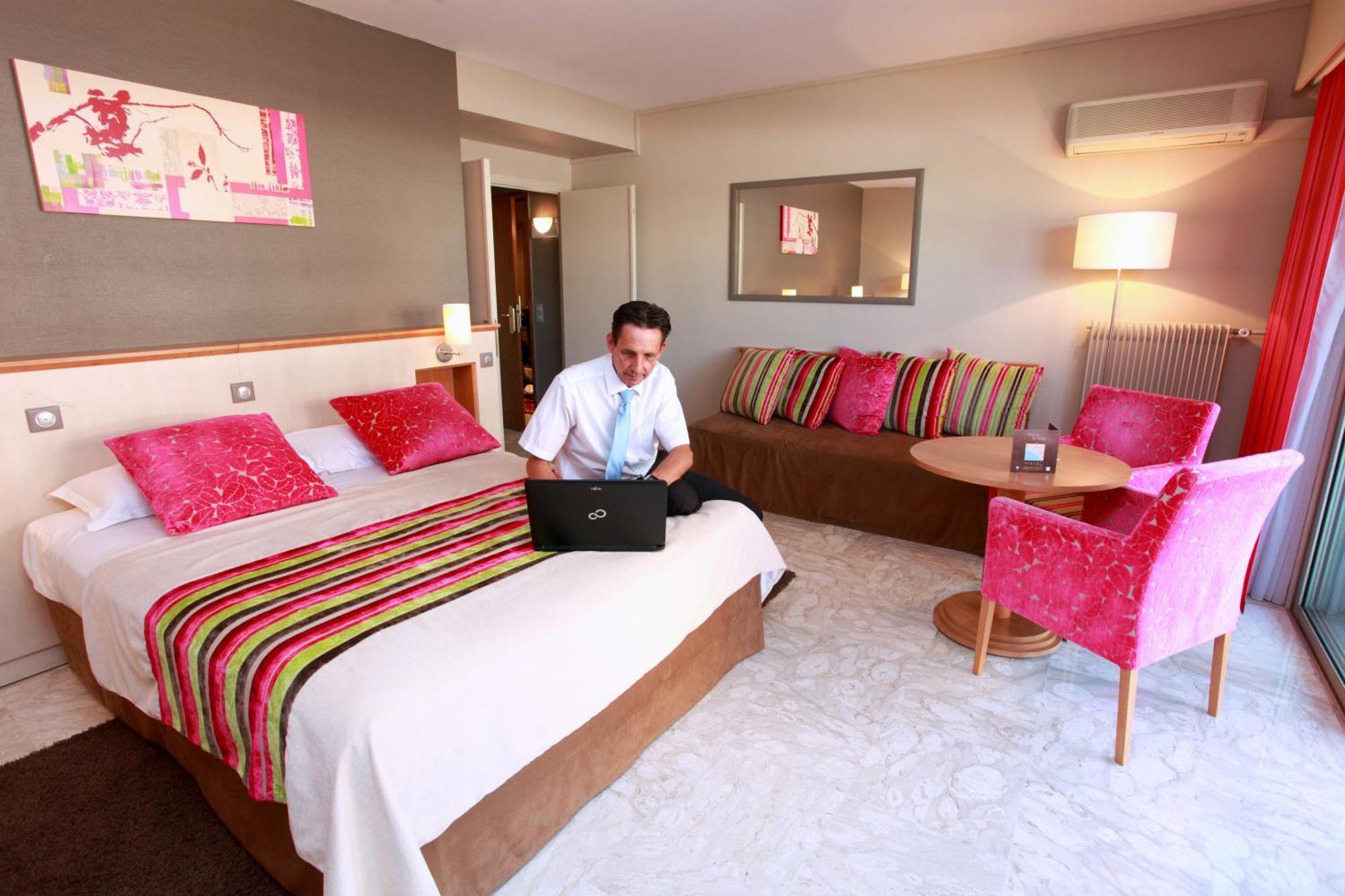 Superior Room,893582914:JPEG