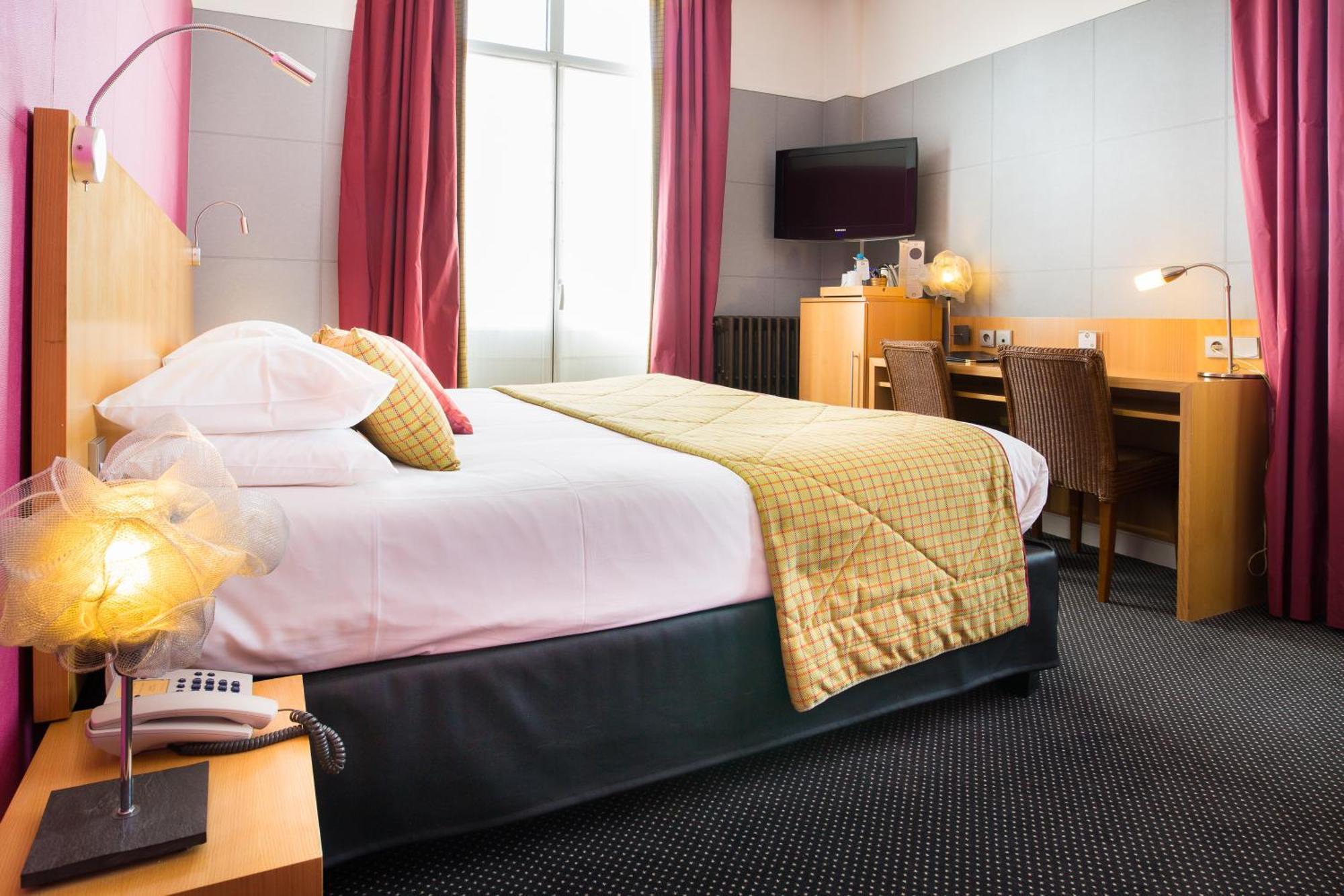 Executive King Room River View