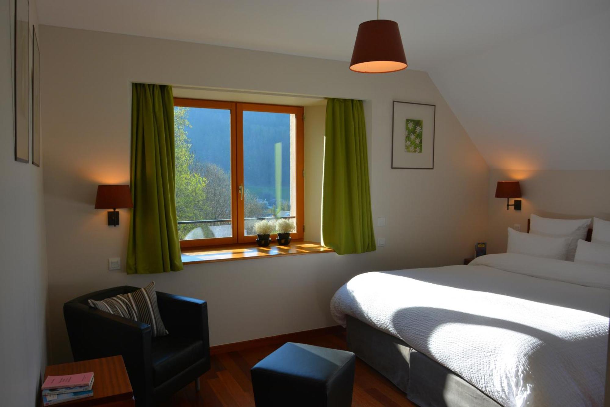 Double or Twin Room Garden View