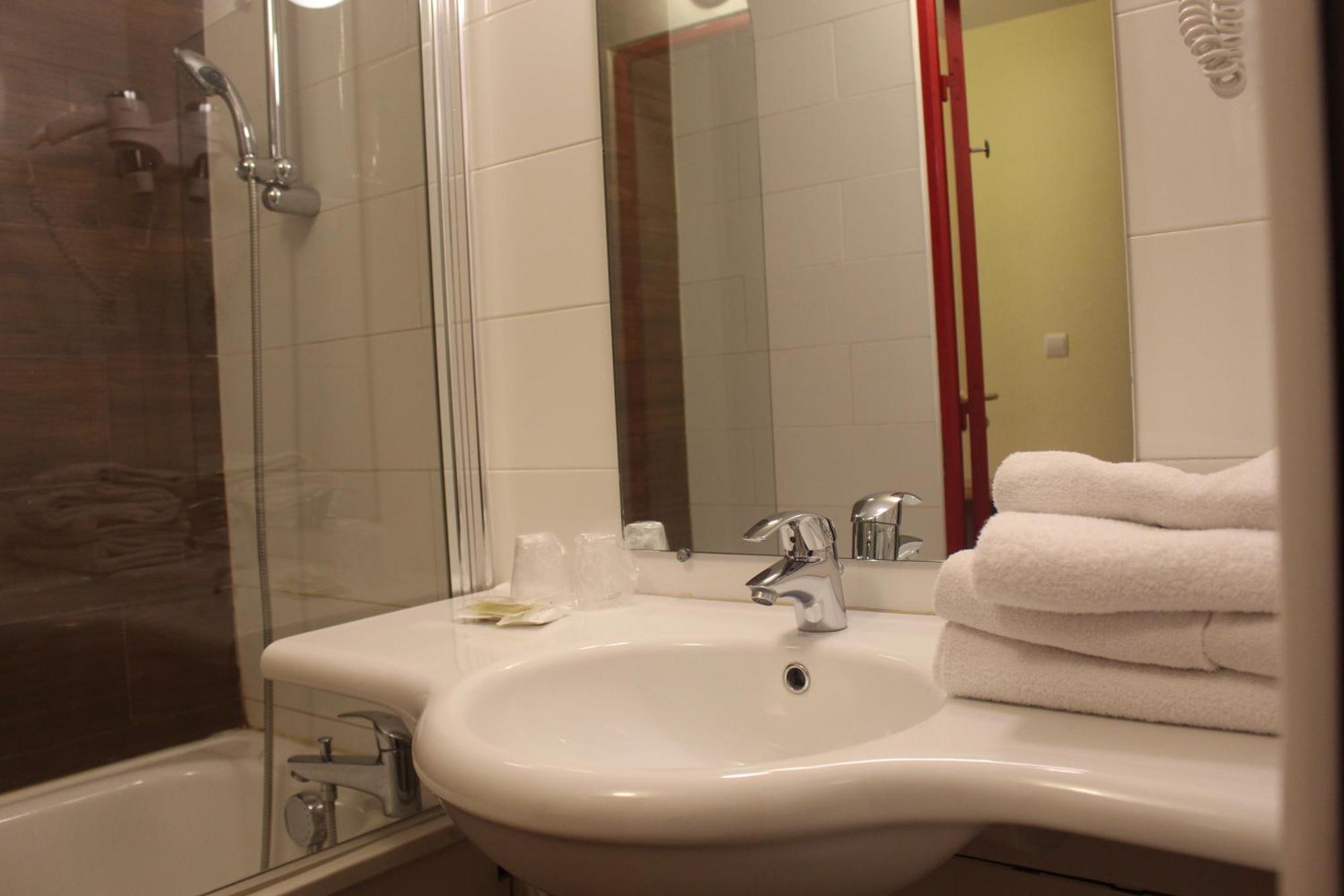 Double Room,1208688385:JPEG