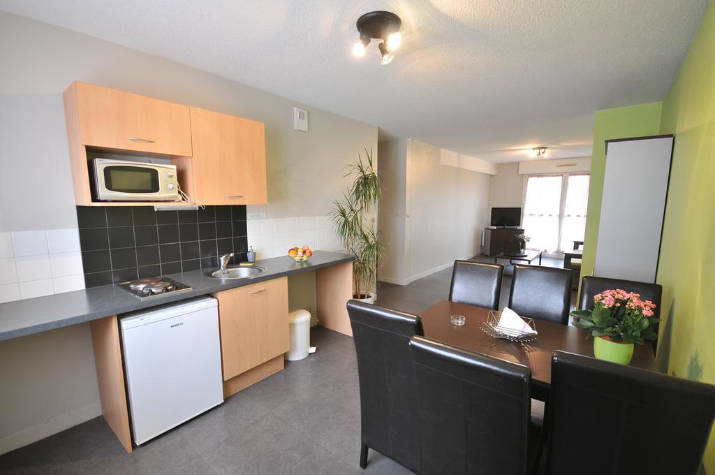 Apartment up to