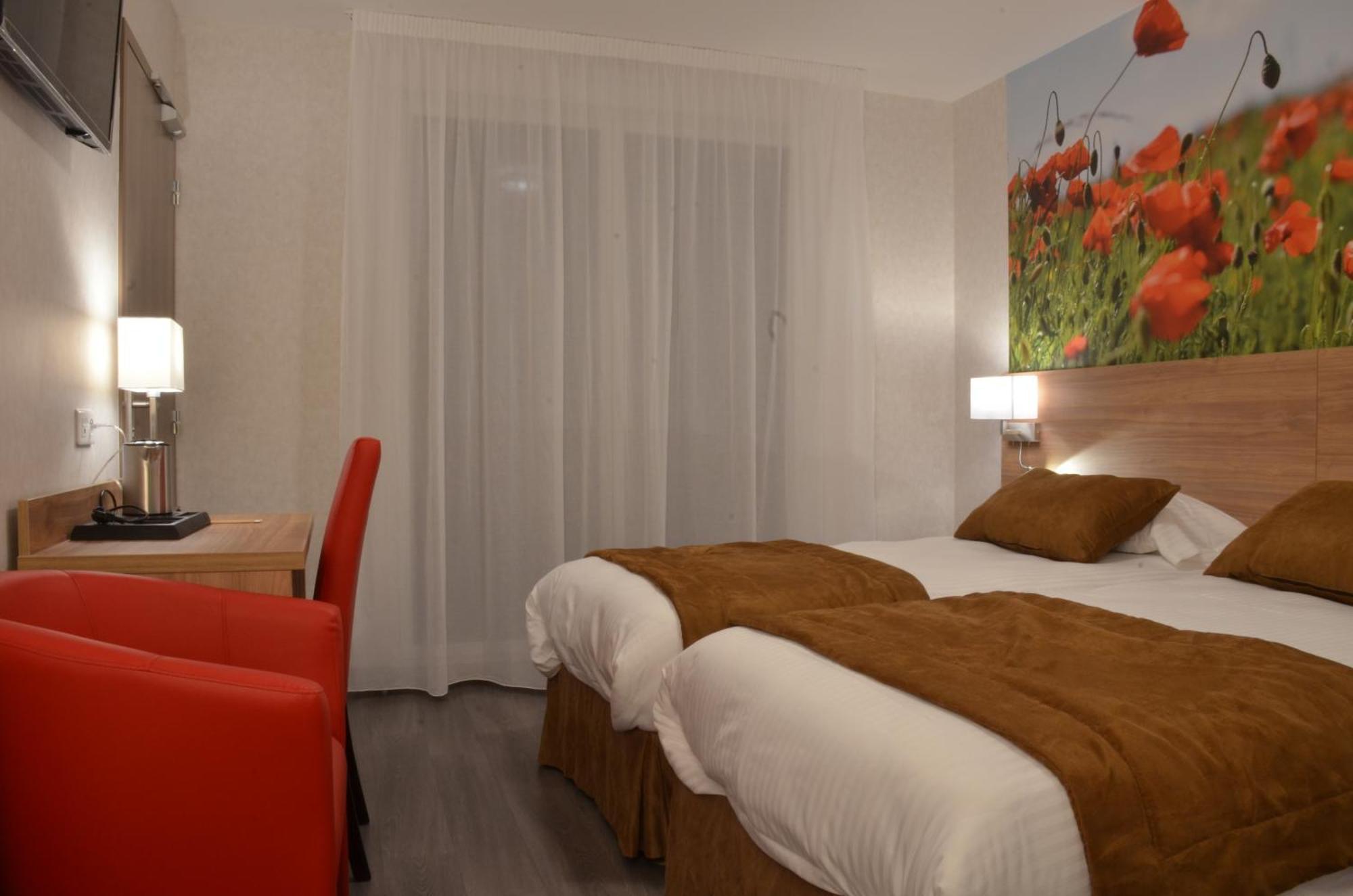 Double or Twin Room Balcony