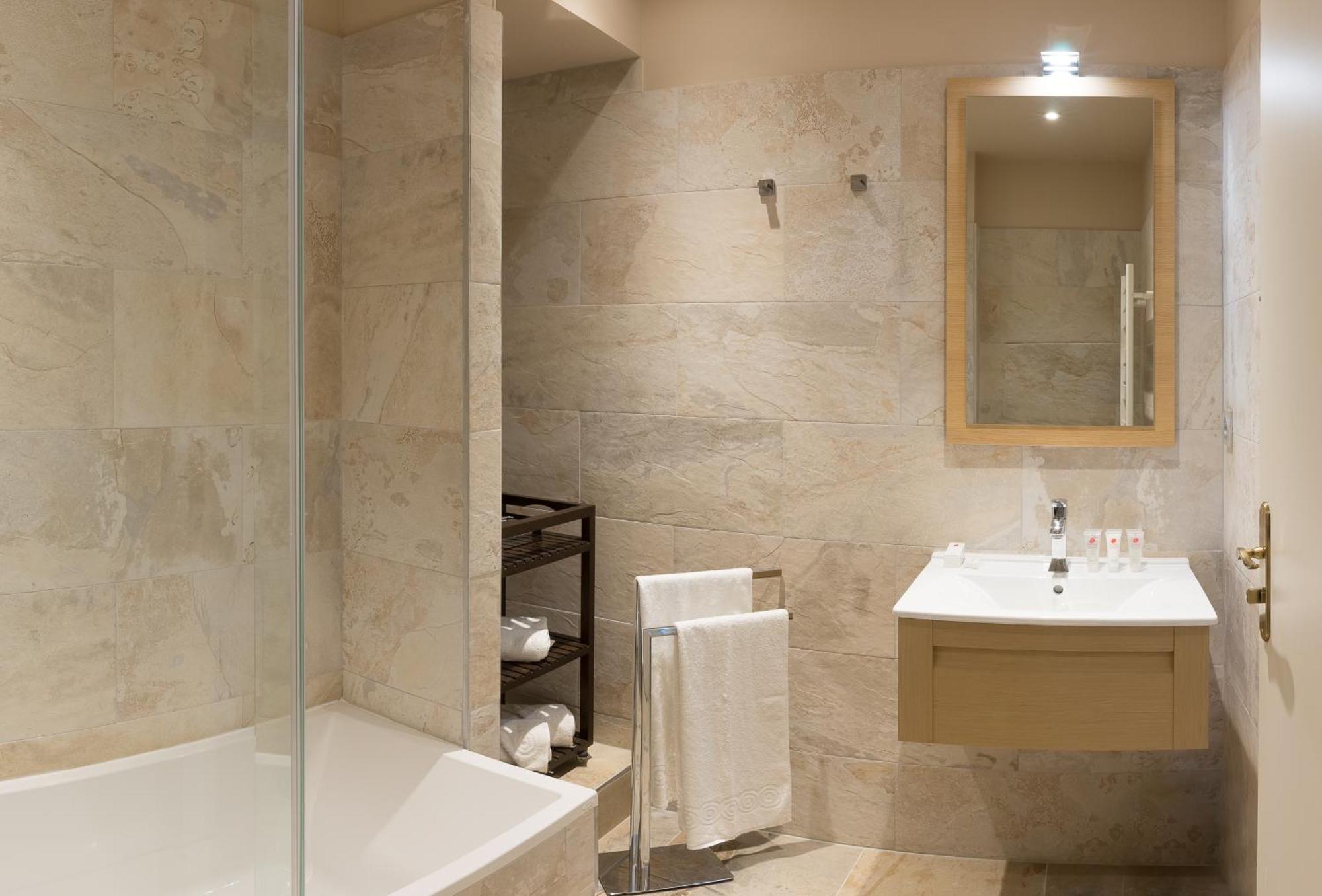 Prestige Suite