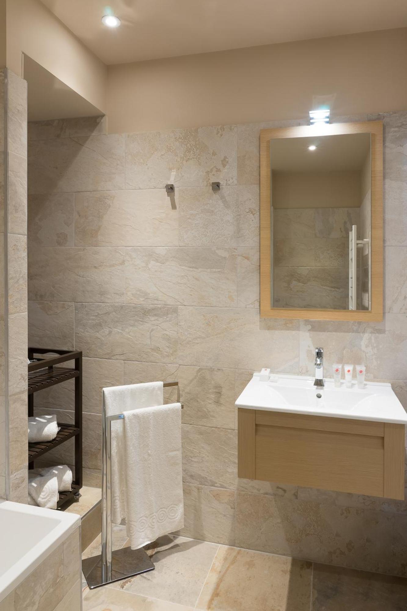Prestige Suite