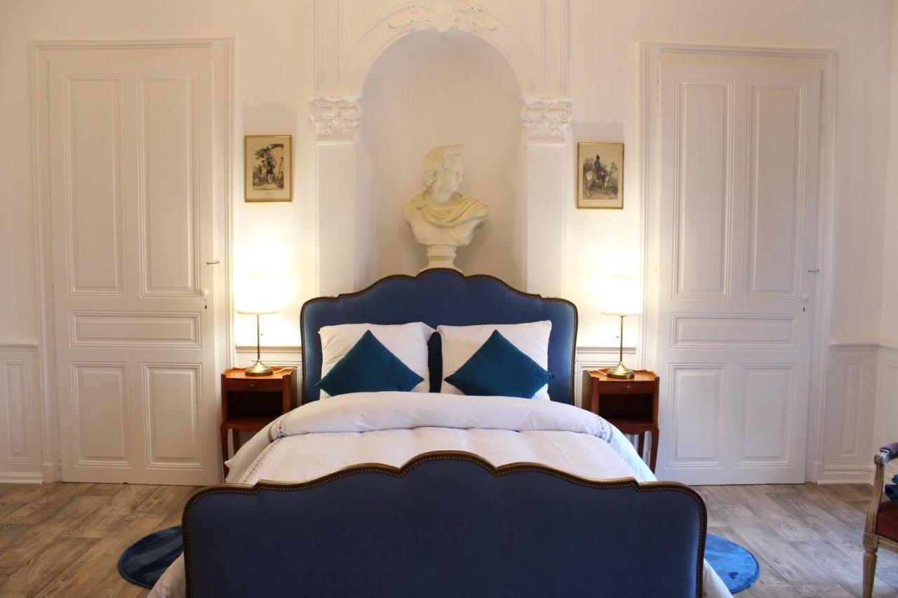 Double Room,1666058591:JPEG