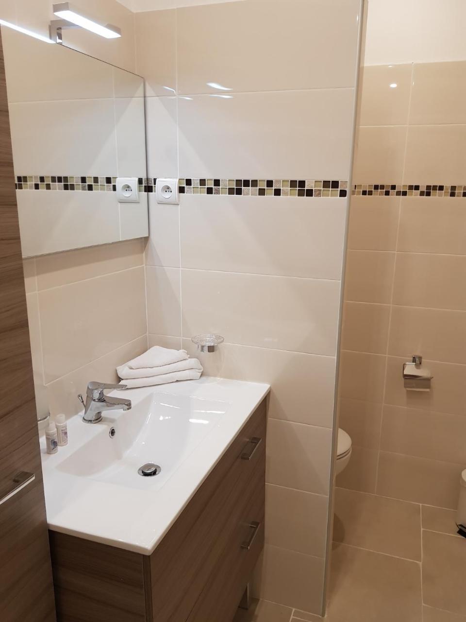 Superior Double or Twin Room - Annex,724540096:JPEG