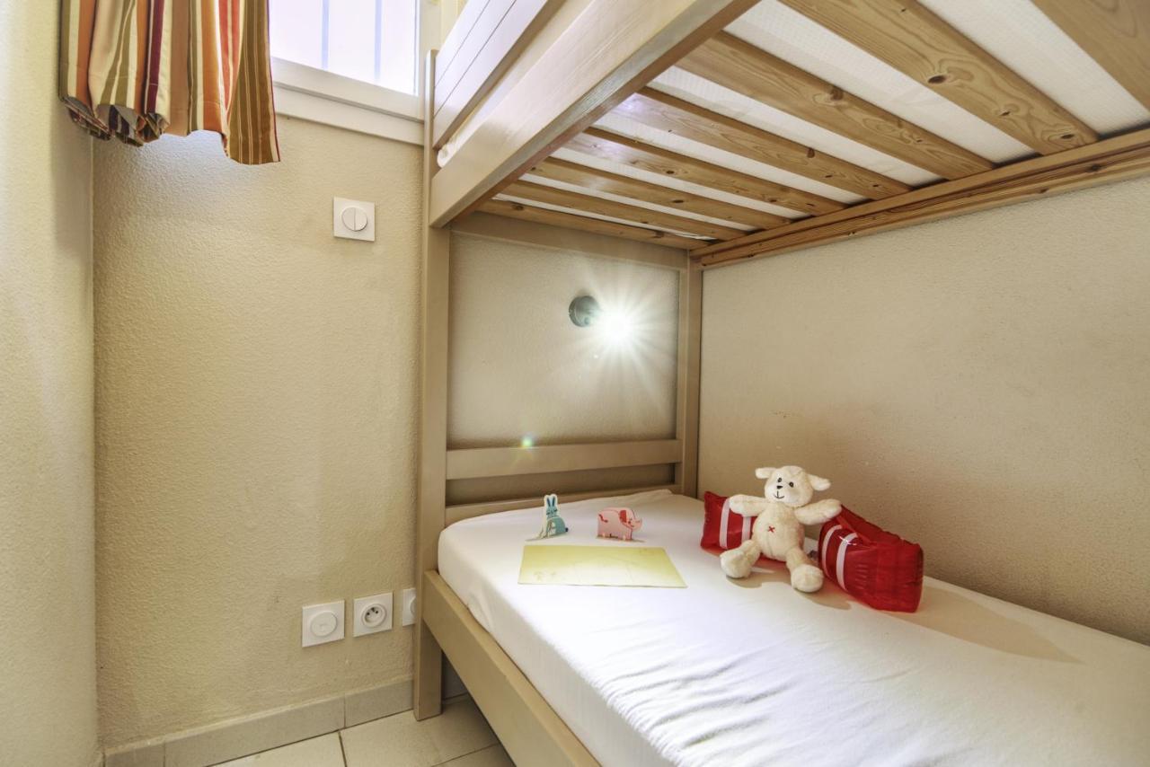 Standard Studio with Sleeping Alcove and Terrace or Balcony (4 people)