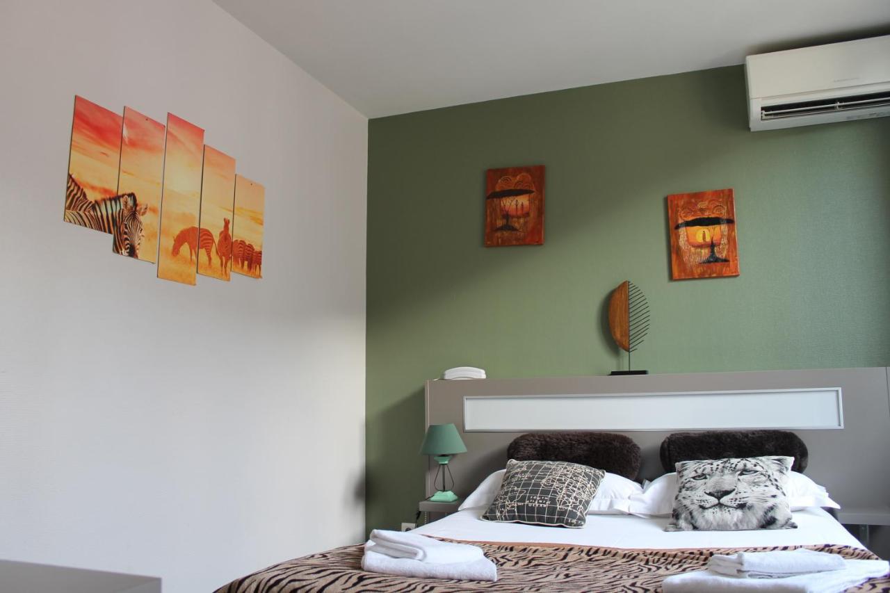 Double Room,759915506:JPEG