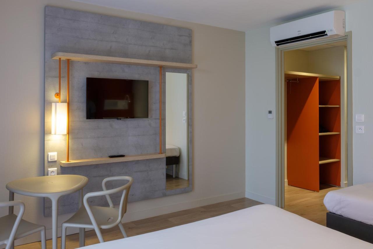 Triple Room with a Double Bed and a Single Bed