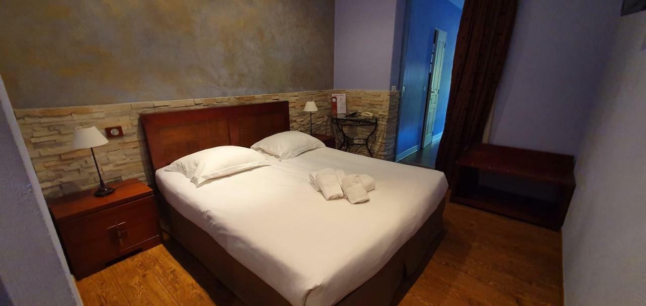 Premium Double Room Terrace indoor patio view,806228418:JPEG
