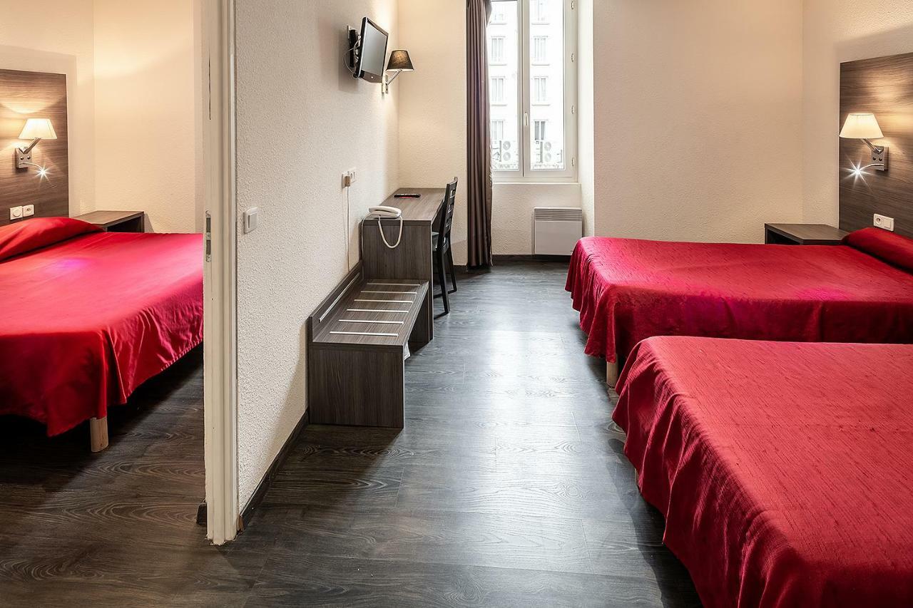 Two-Bedroom Suite,1685074058:JPEG