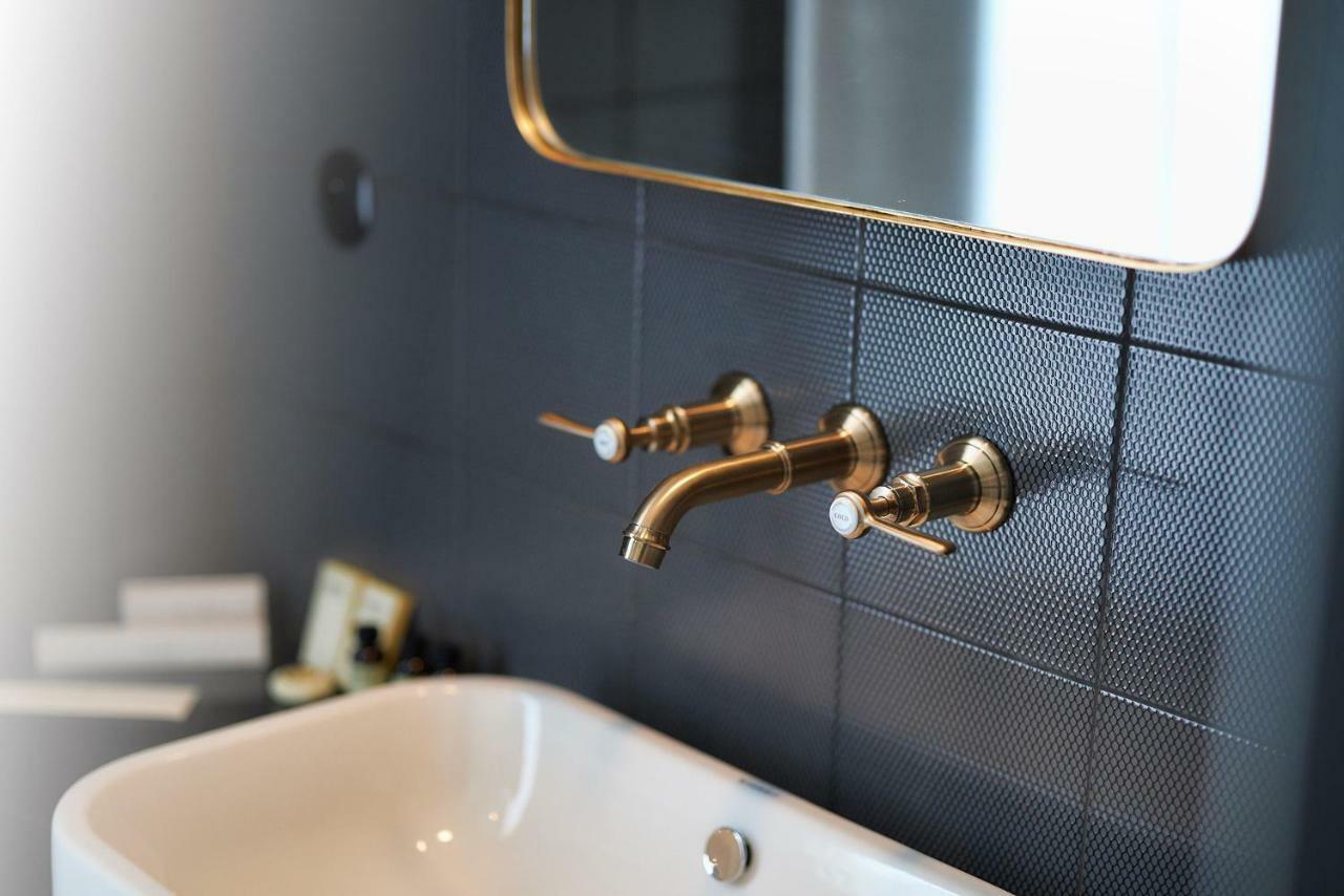 Double Room,820115081:JPEG