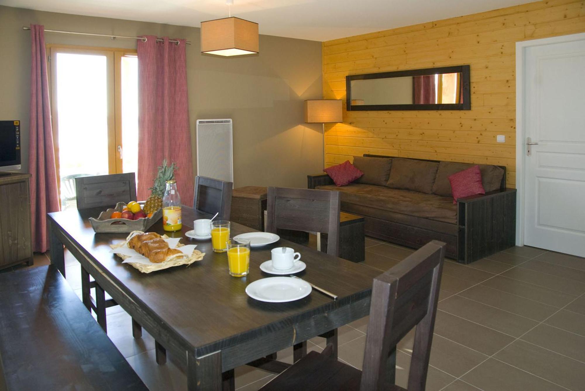 One-Bedroom Alcove or Two-Bedrooms