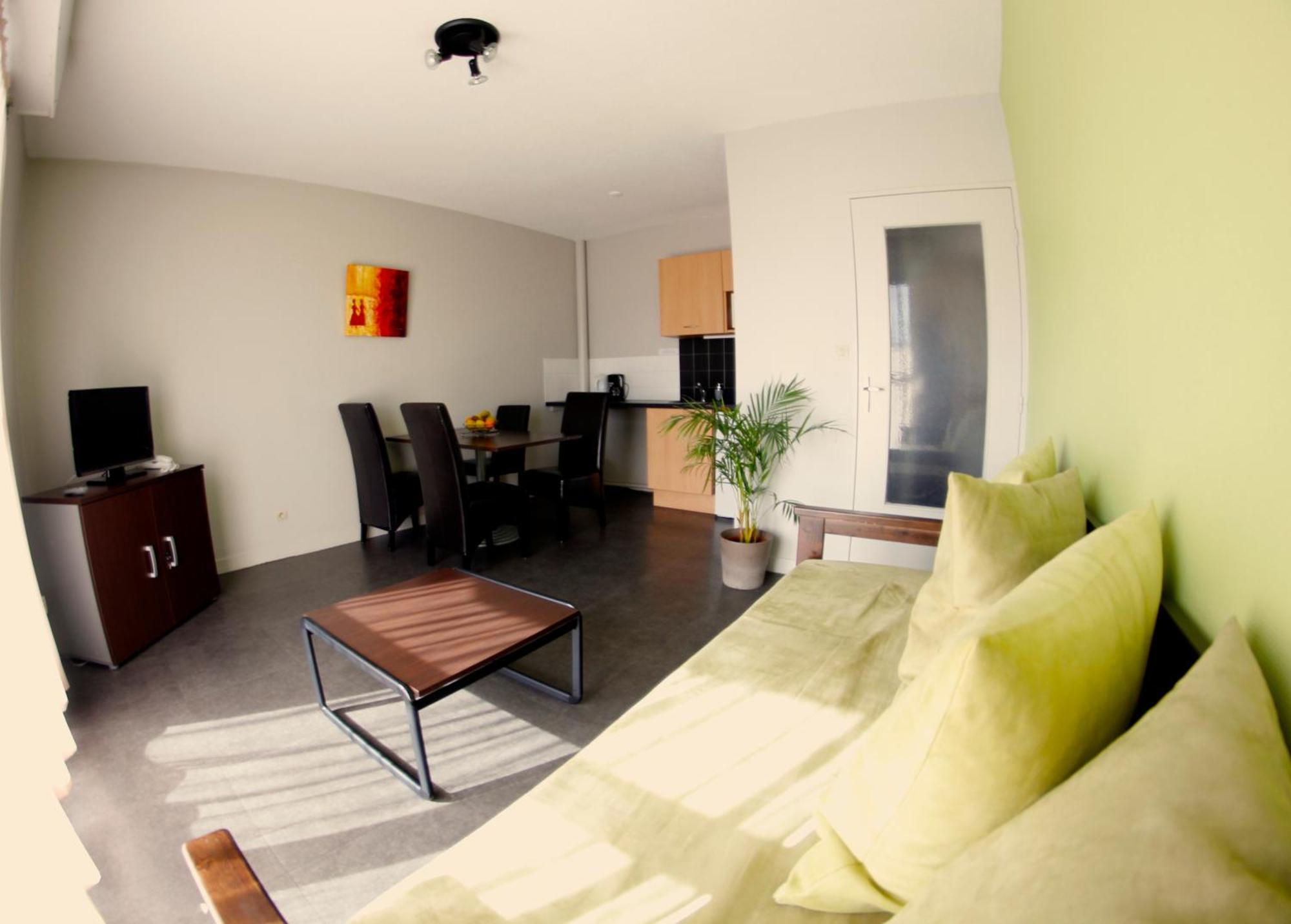 Apartment up to