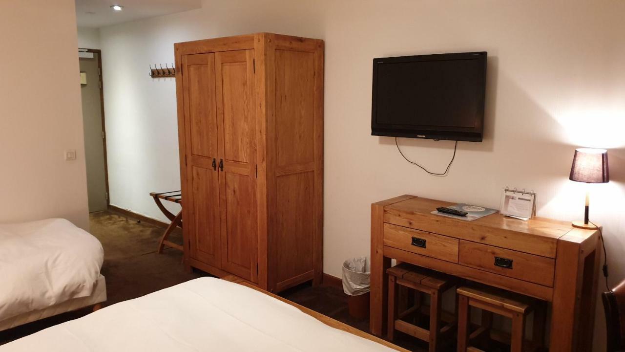 Superior Triple Room