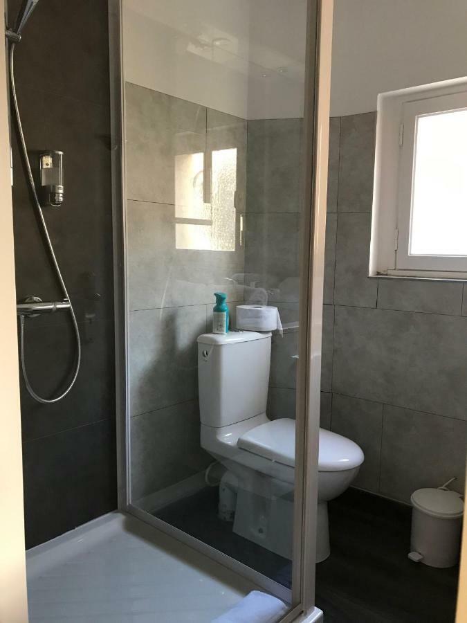 Studio,830421041:JPEG