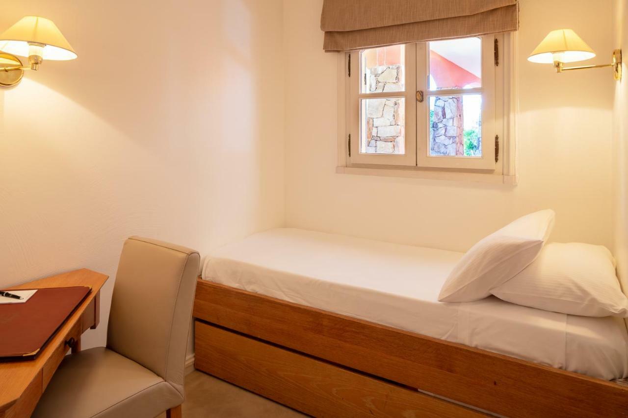 Quarto Família Aurore com Terraço