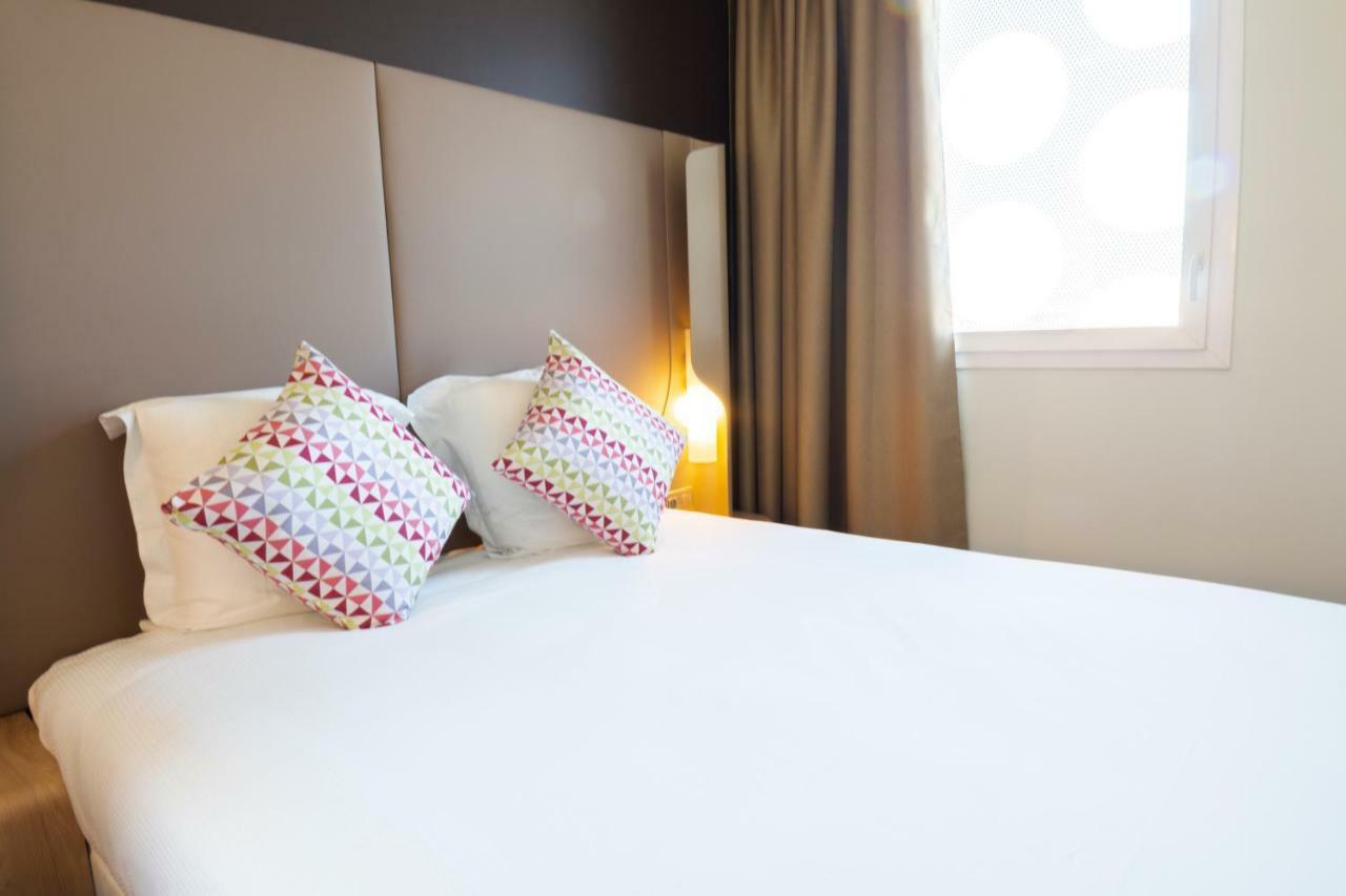 Standard Triple Room,834879002:JPEG