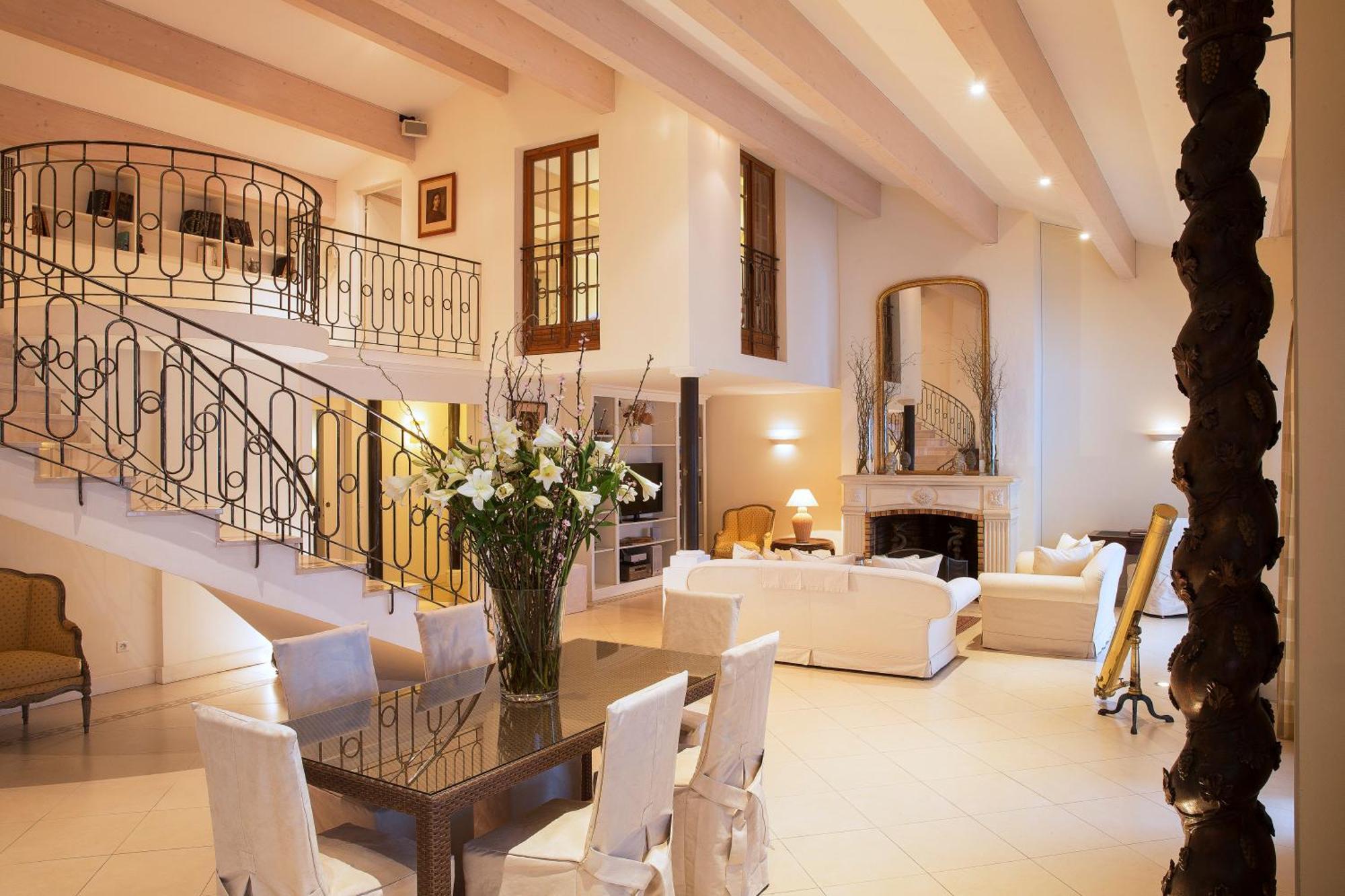 Deluxe Penthouse