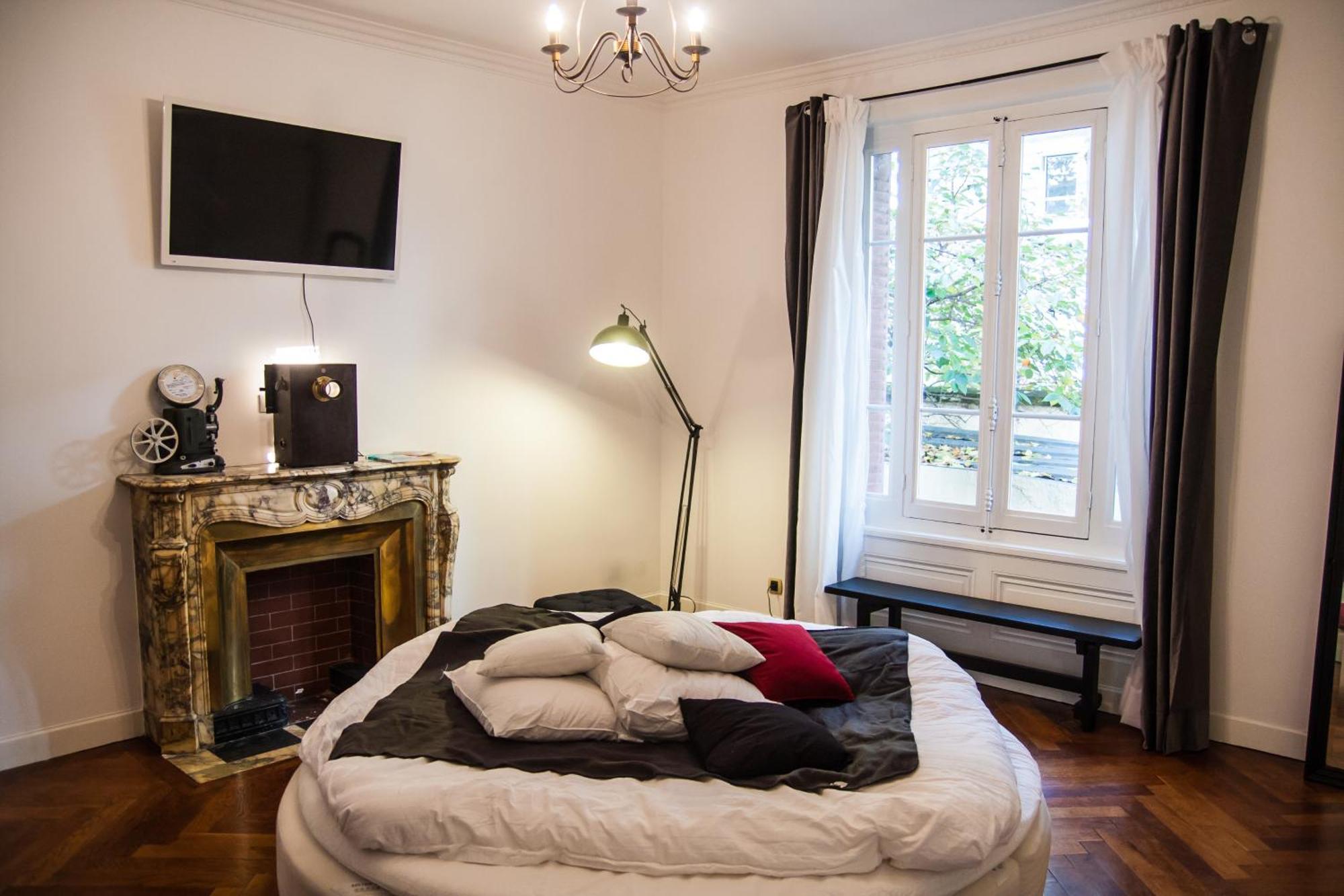 Large Double Room
