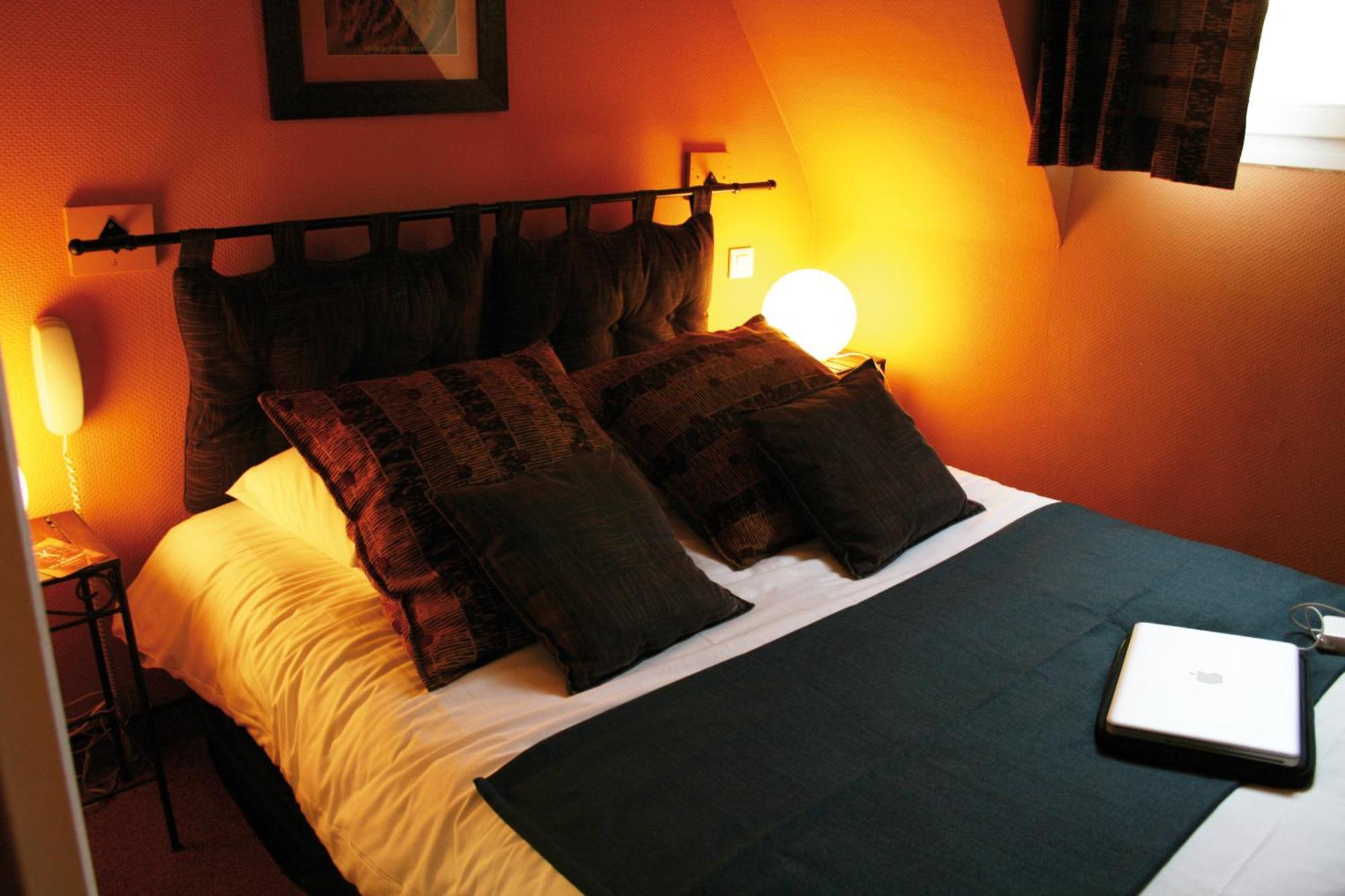 Small Single Room